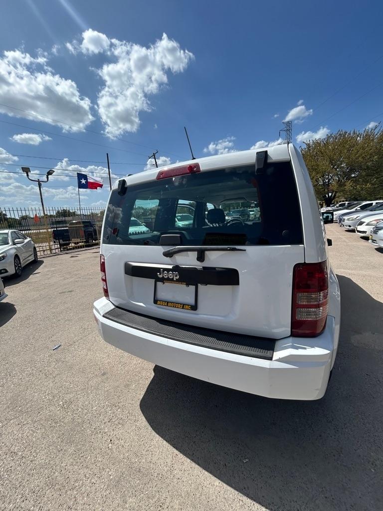 Jeep Liberty  2012