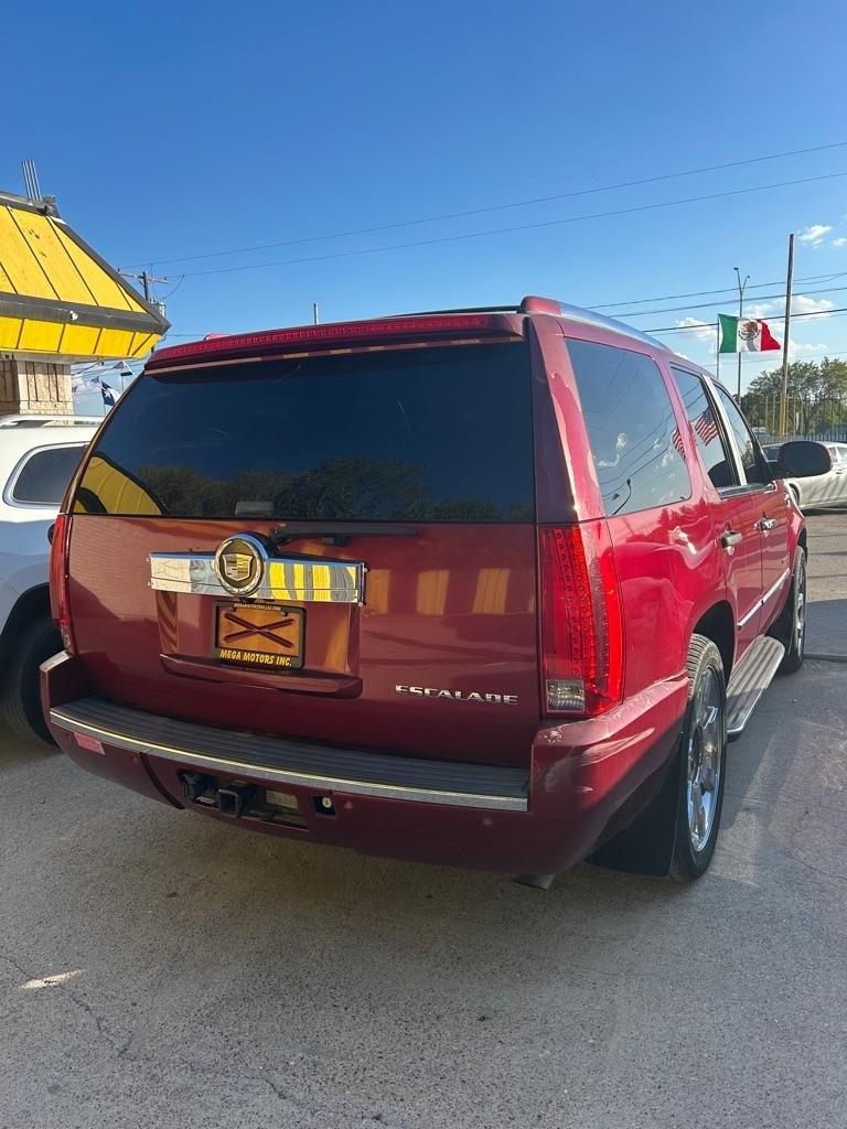 Cadillac Escalade  2008