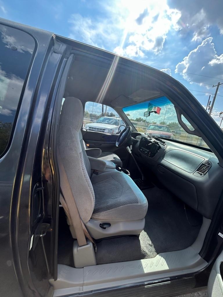 Ford F-150  1999