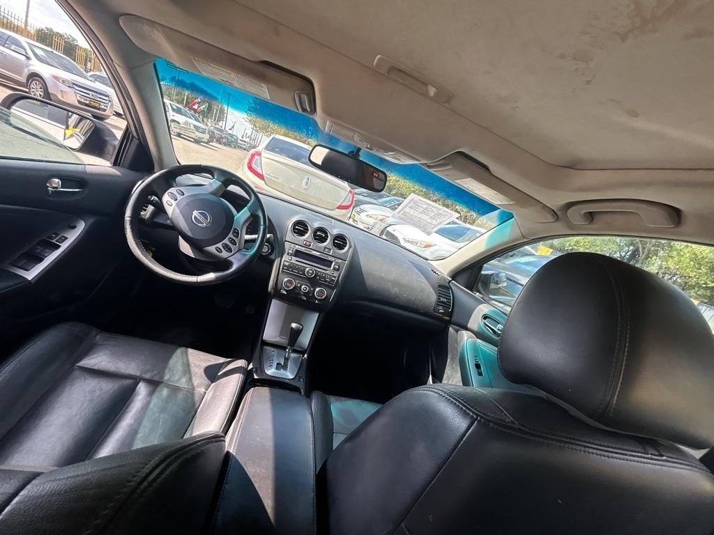 Nissan Altima  2008