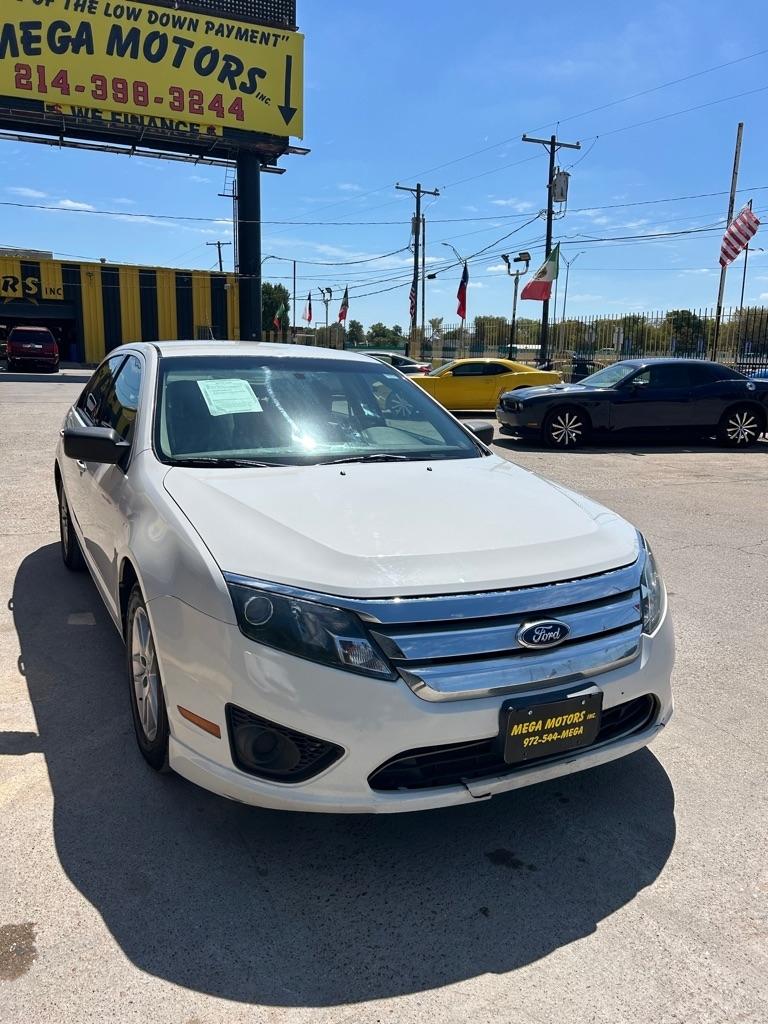 Ford Fusion  2012