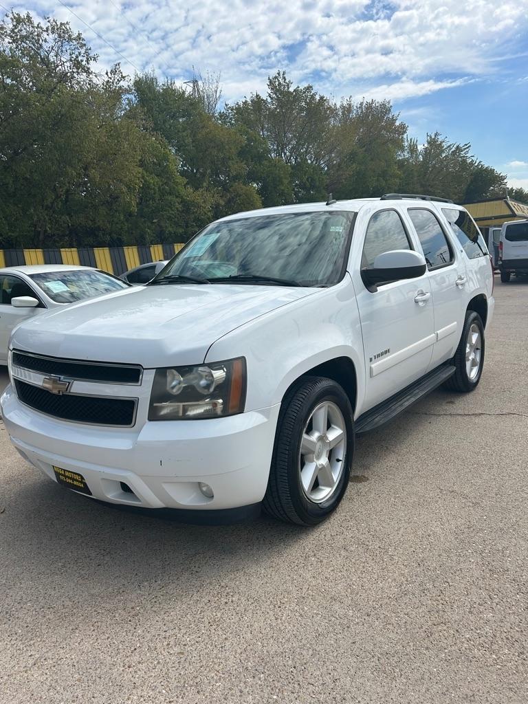 Chevrolet Tahoe  2008