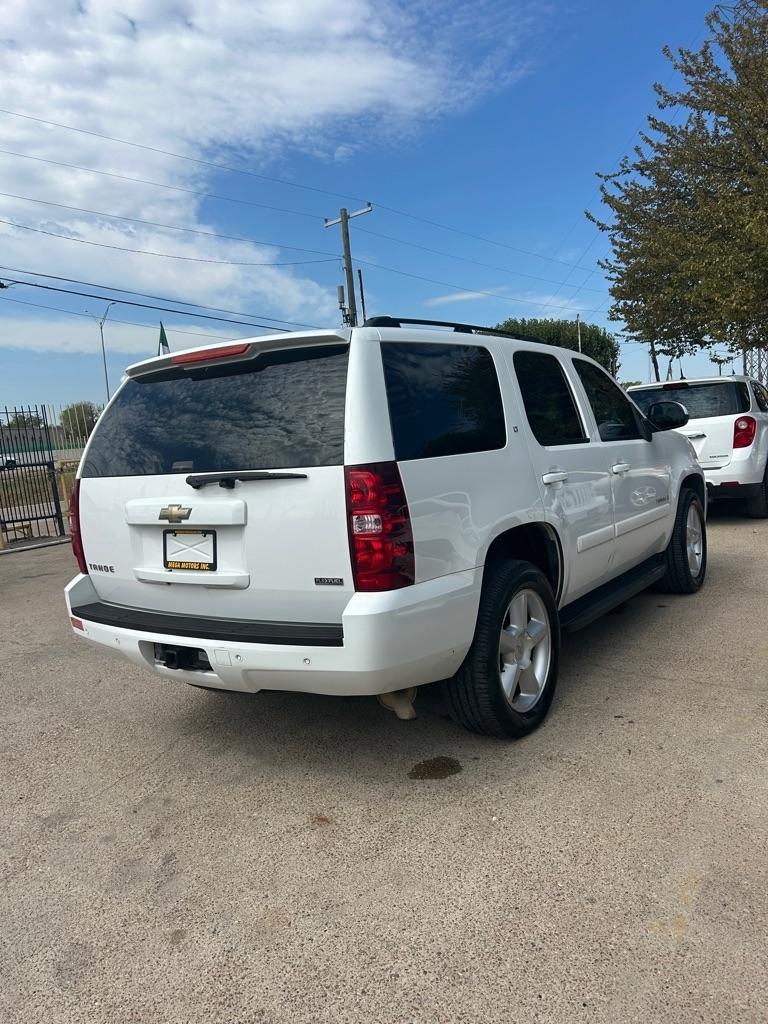 Chevrolet Tahoe  2008