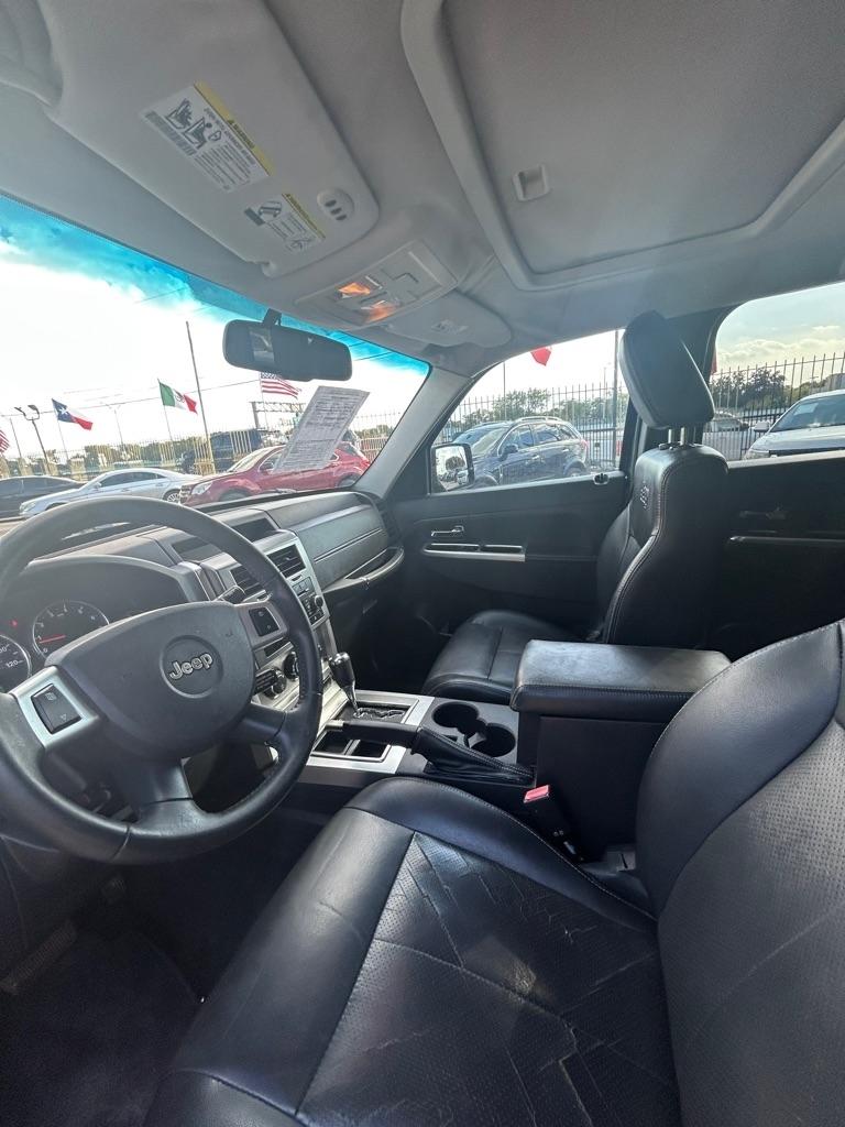Jeep Liberty  2009