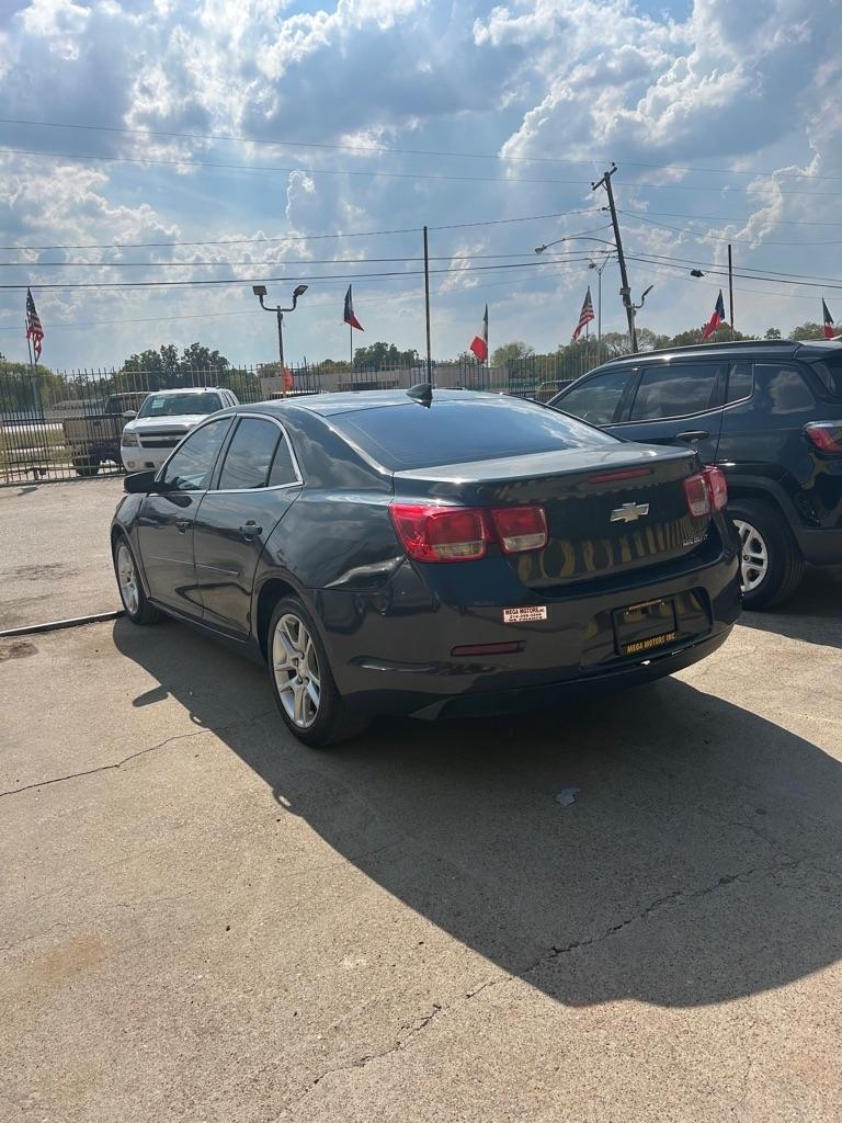 Chevrolet Malibu  2015