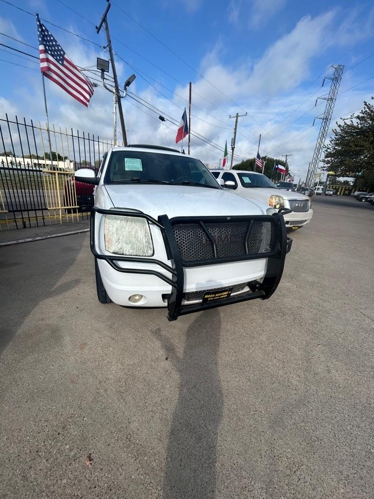 GMC Yukon Denali  2007