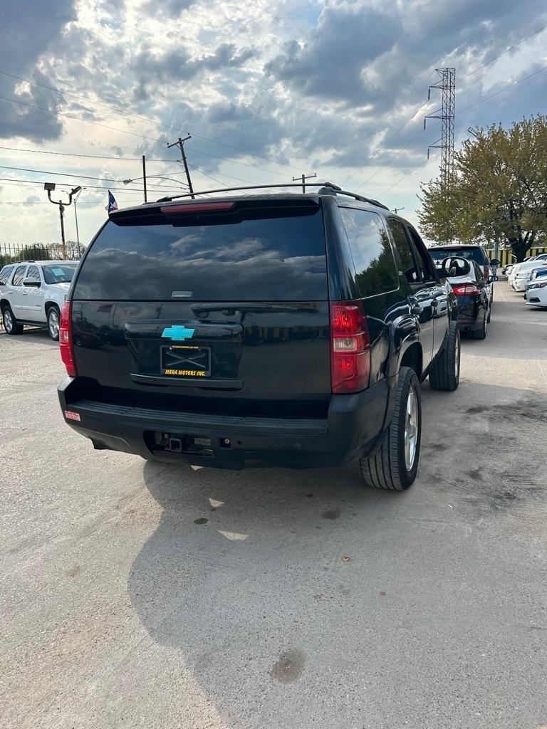 Chevrolet Tahoe  2008
