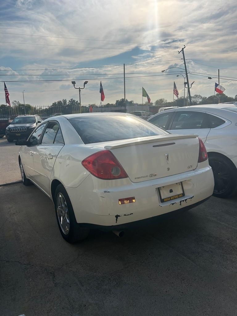 Pontiac G6  2007