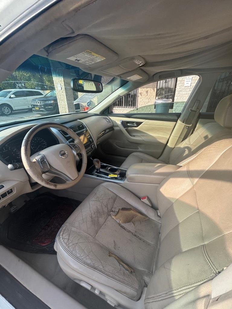 Nissan Altima  2013
