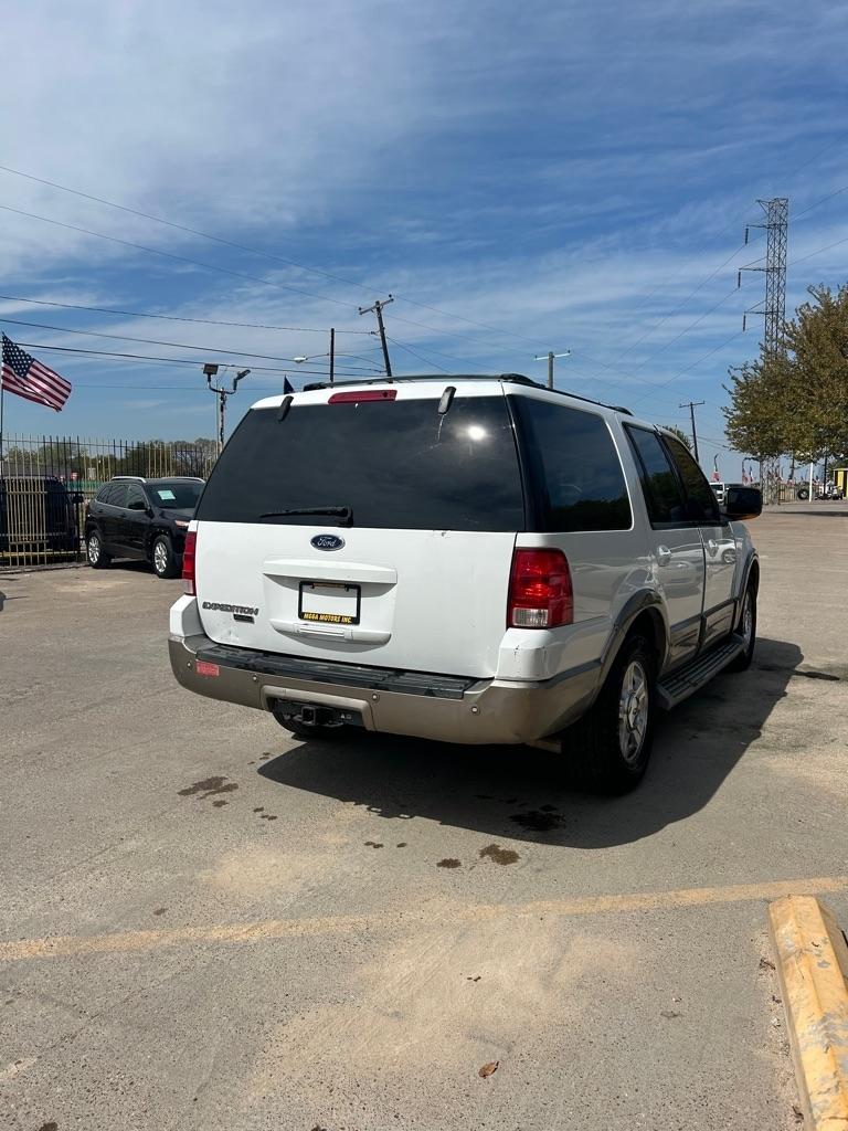 Ford Expedition  2004