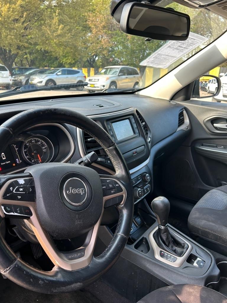 Jeep Cherokee  2016