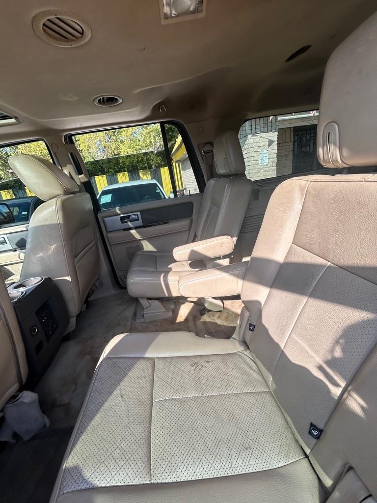 Ford Expedition  2011