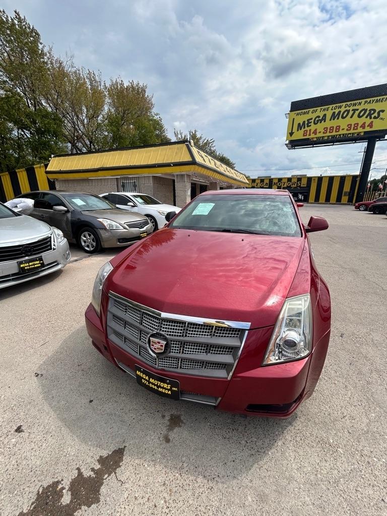 Cadillac CTS  2010