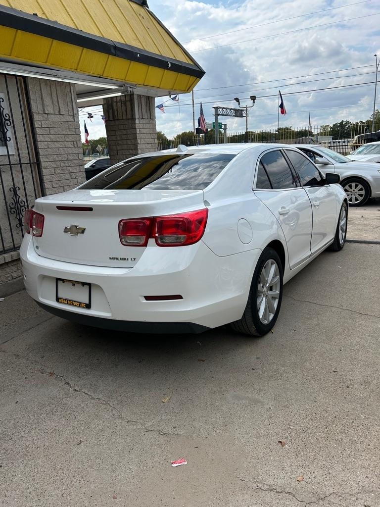 Chevrolet Malibu  2014