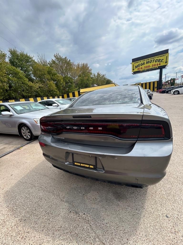 Dodge Charger  2012