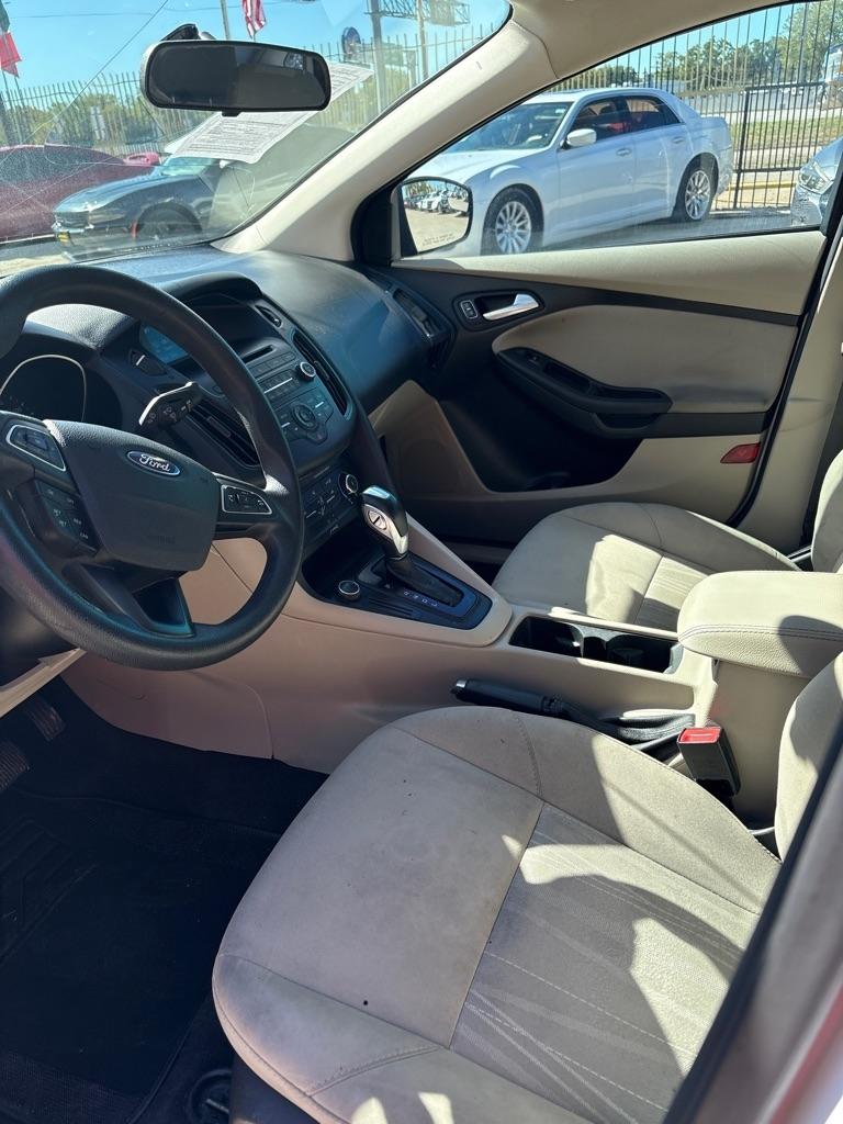 Ford Focus  2016