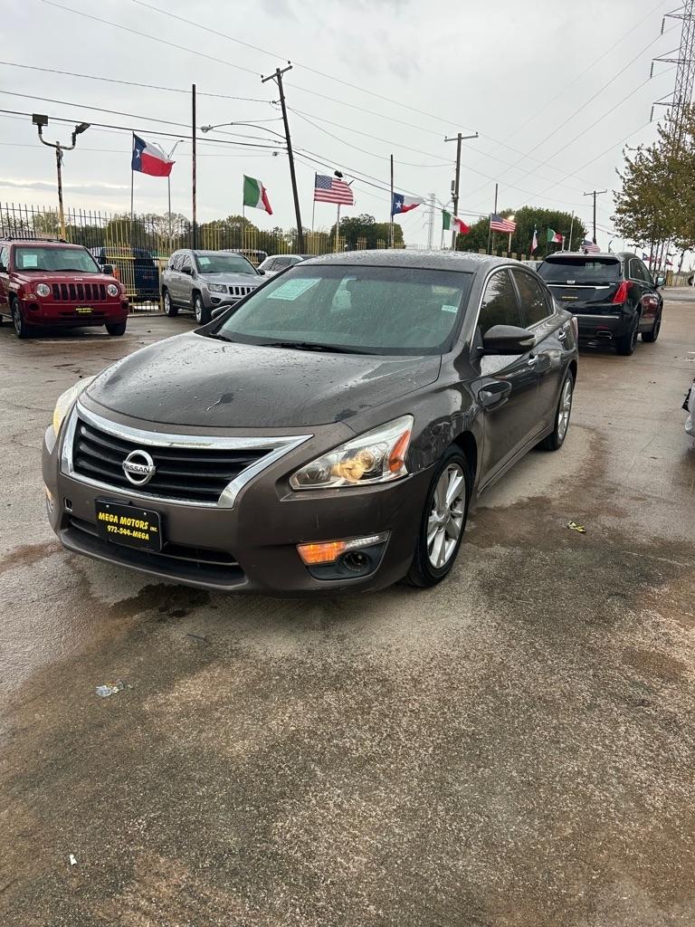Nissan Altima  2013