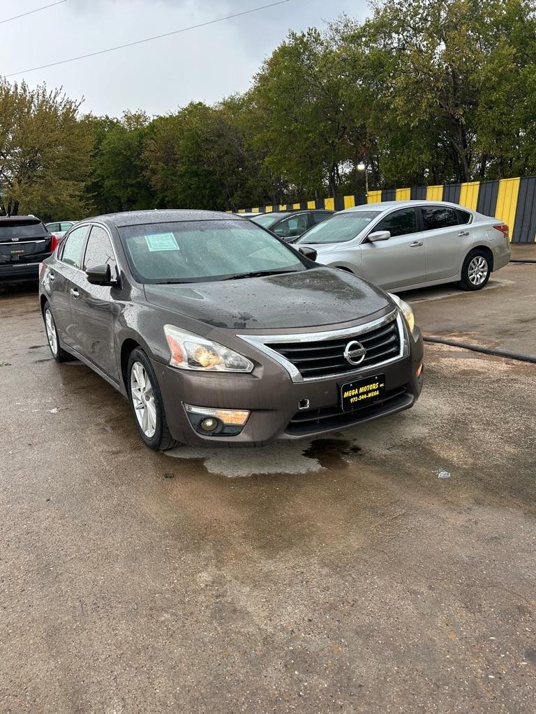 Nissan Altima  2013