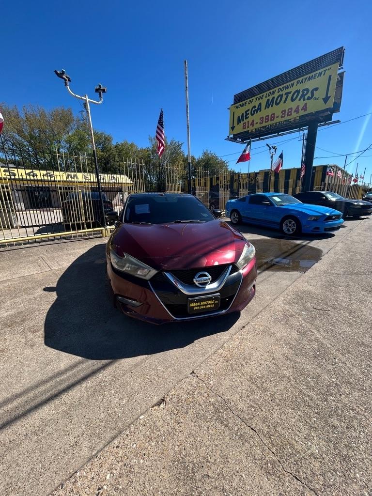 Nissan Maxima  2017