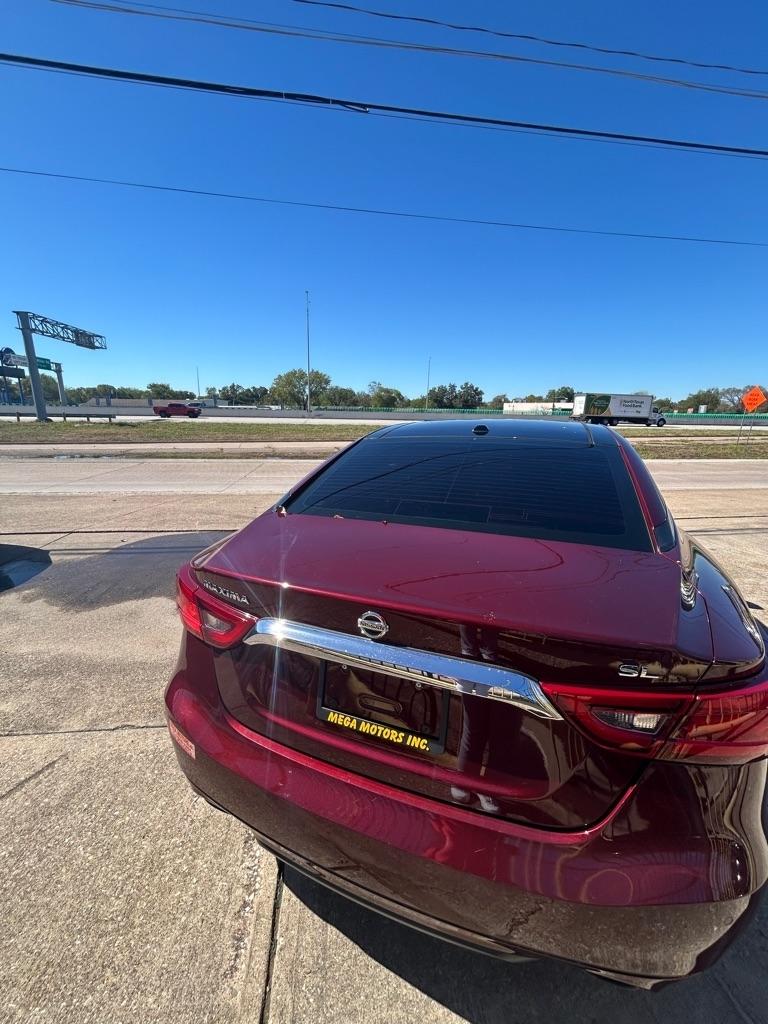 Nissan Maxima  2017