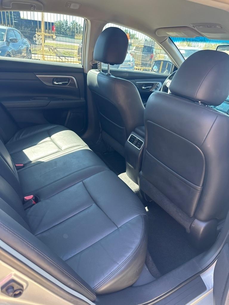 Nissan Altima  2013