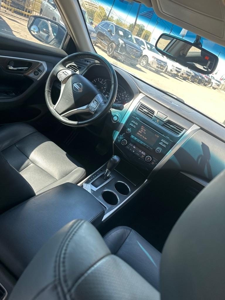 Nissan Altima  2013
