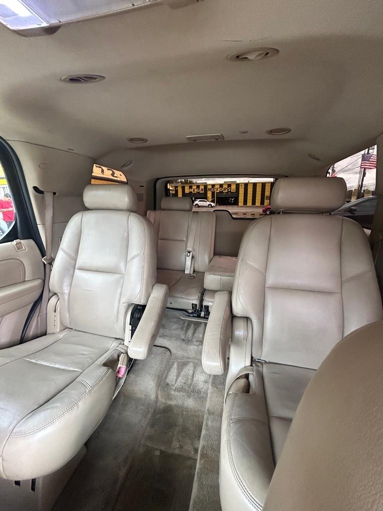 Cadillac Escalade  2009