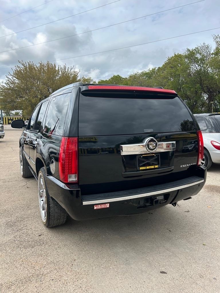 Cadillac Escalade  2009