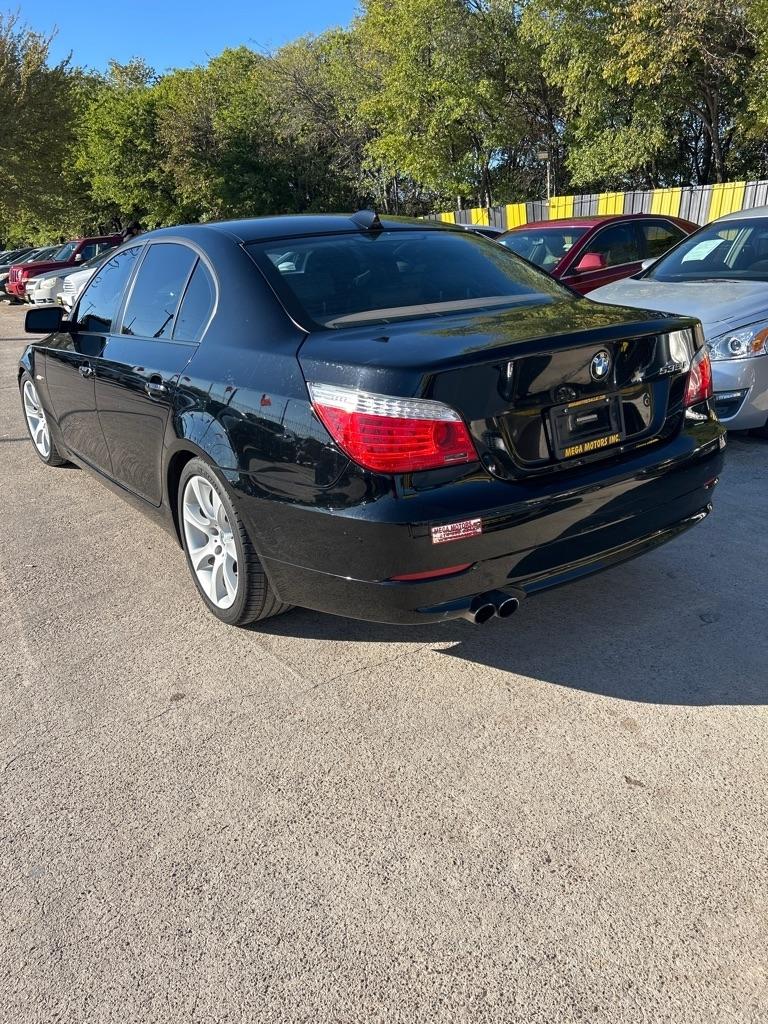 BMW 5-Series  2008