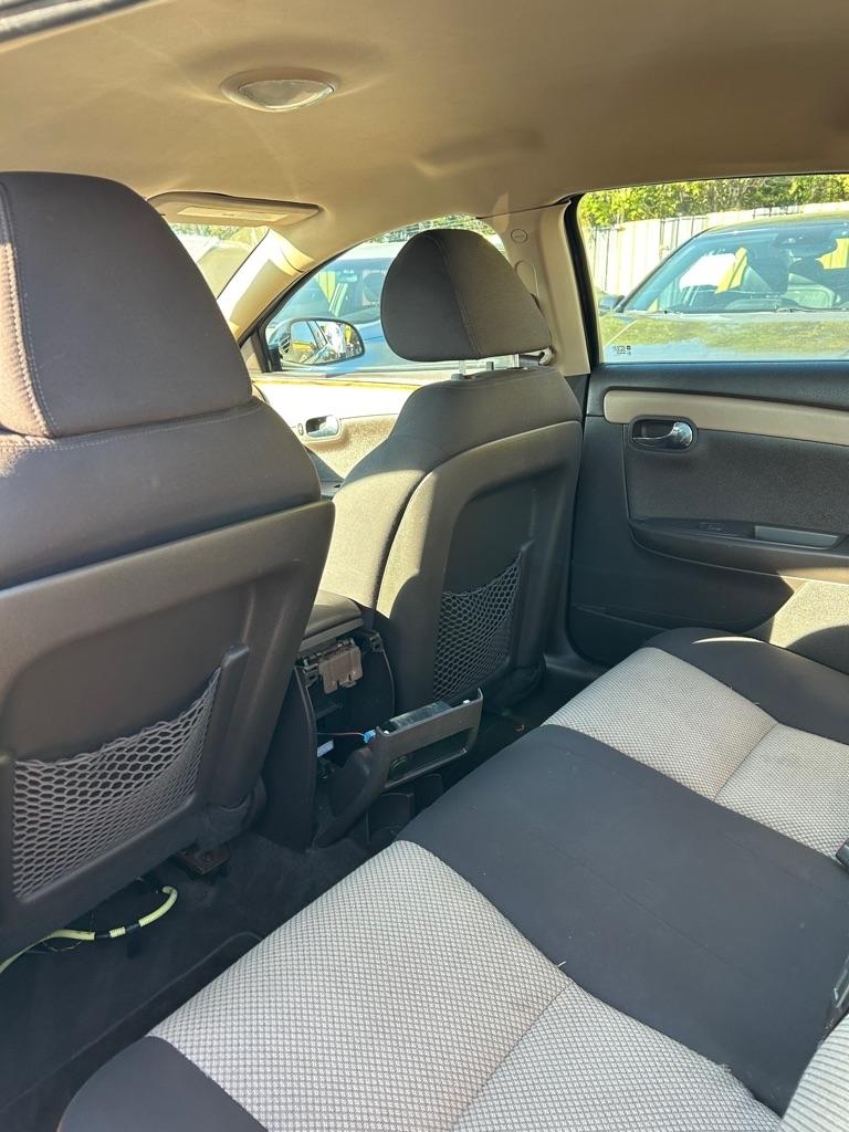 Chevrolet Malibu  2010