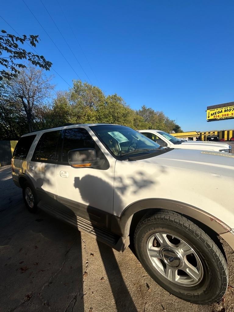 Ford Expedition  2004