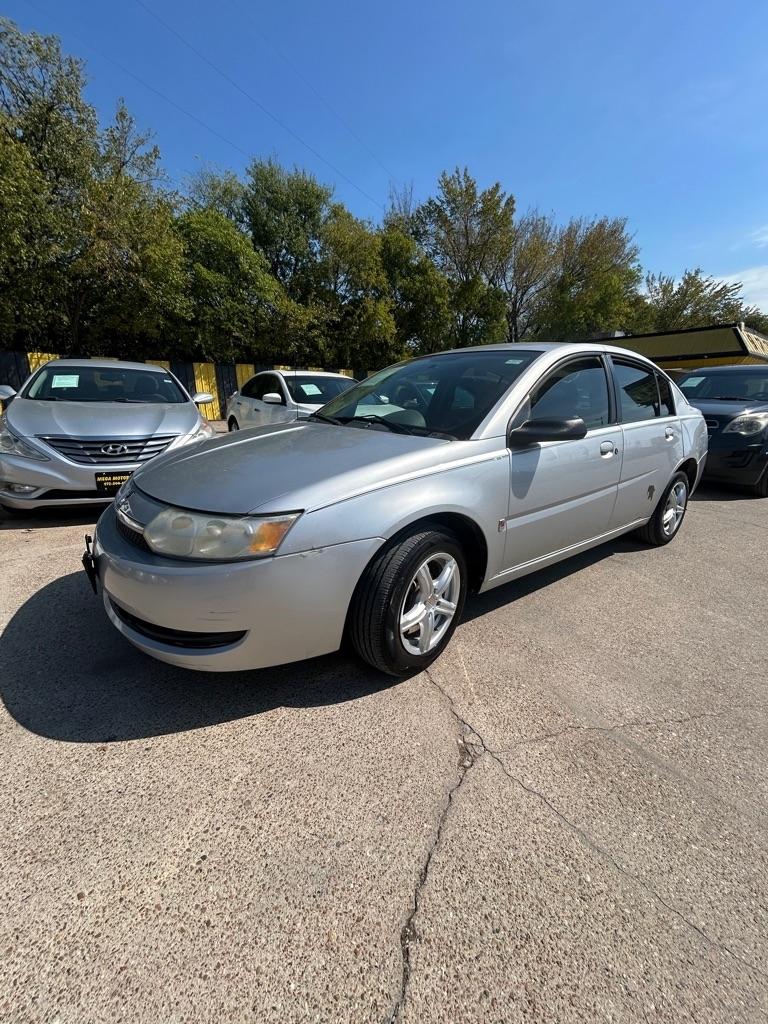 Saturn ION  2004