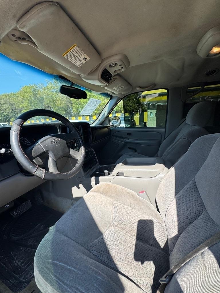 Chevrolet Tahoe  2004