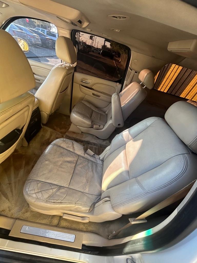 Cadillac Escalade  2007