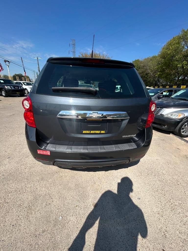 Chevrolet Equinox  2011
