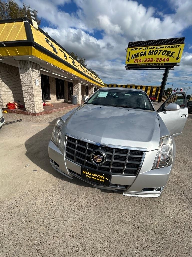 Cadillac CTS  2012