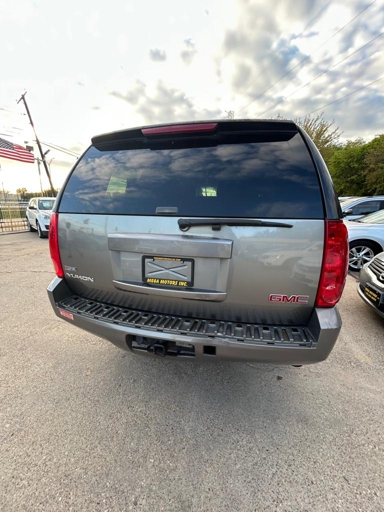 GMC Yukon  2009