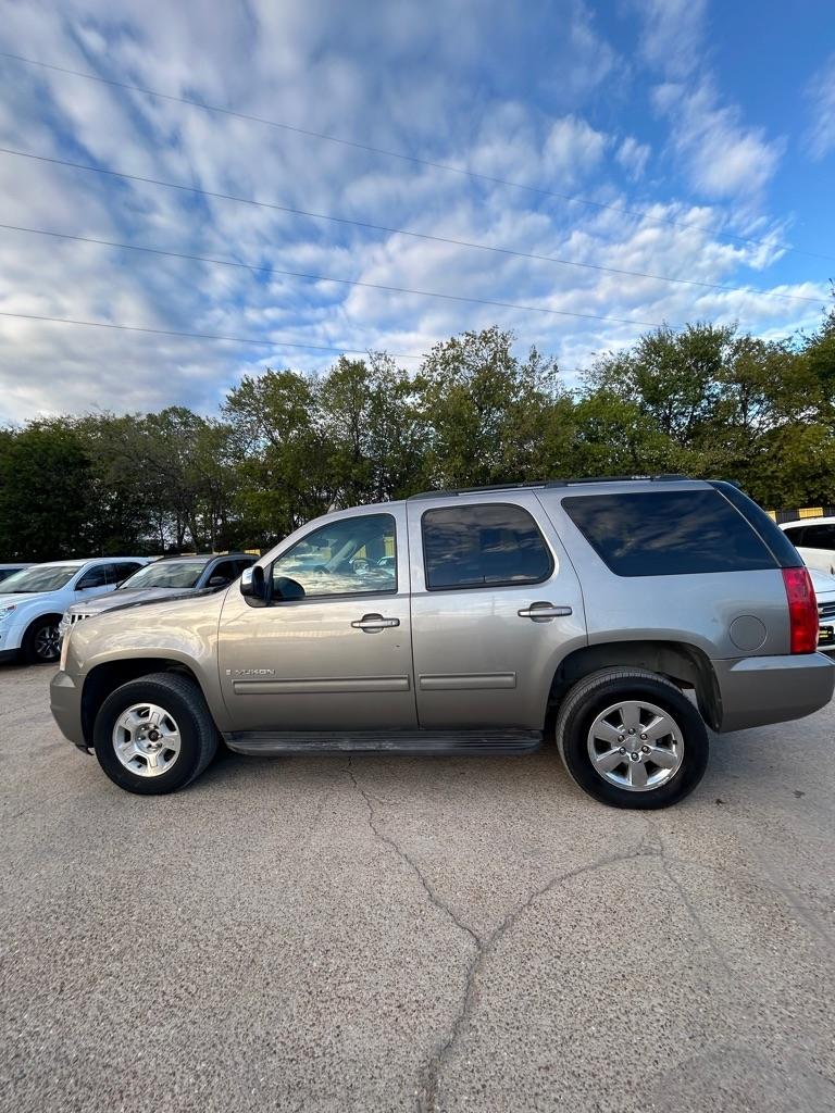GMC Yukon  2009