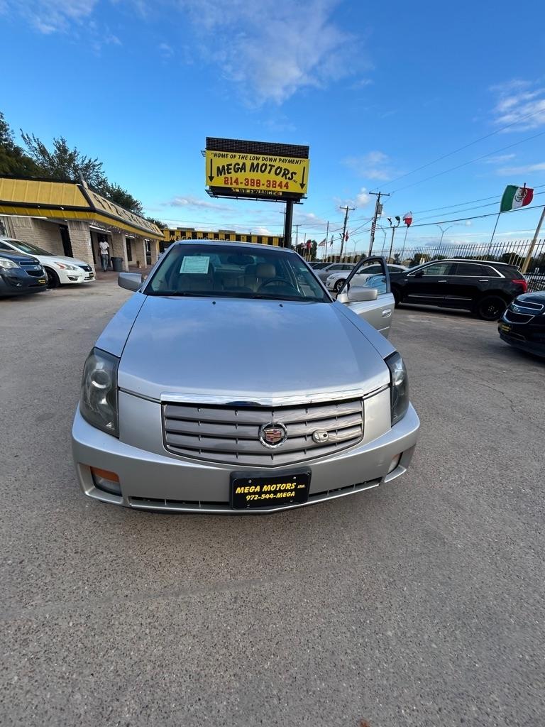 Cadillac CTS  2004