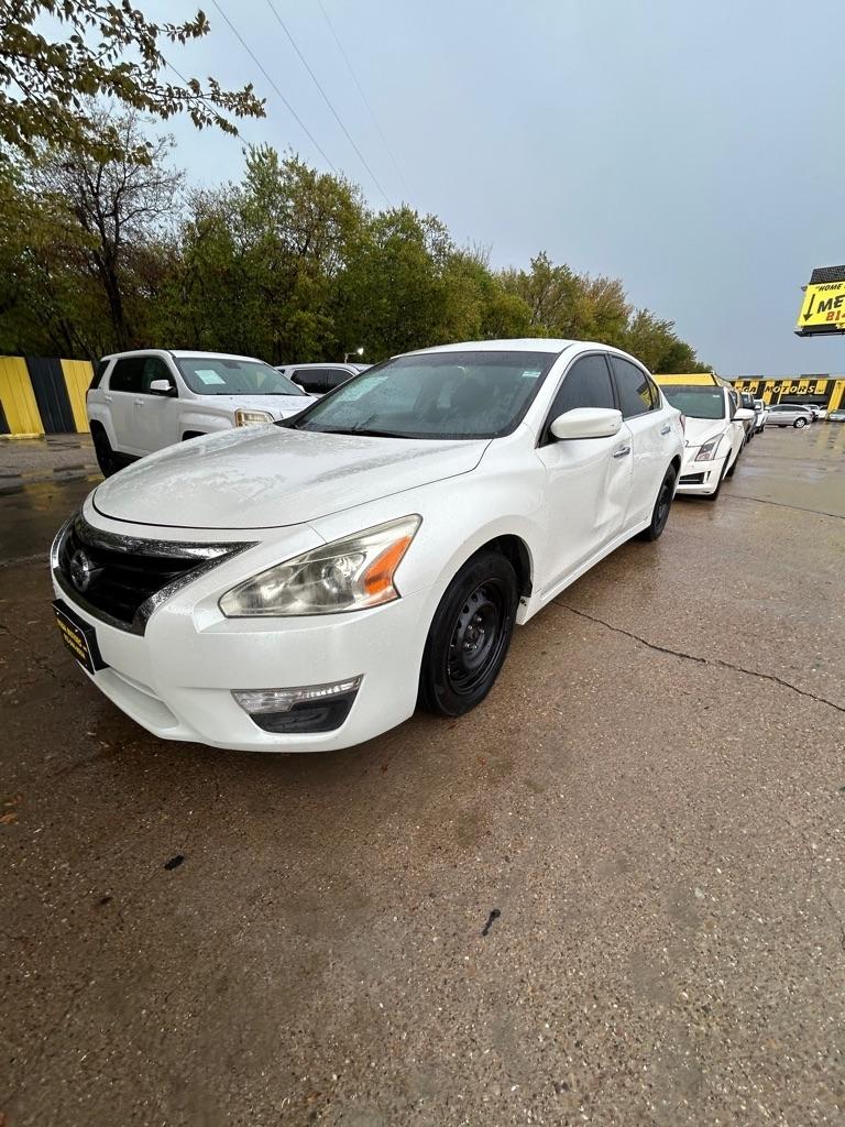 Nissan Altima  2013