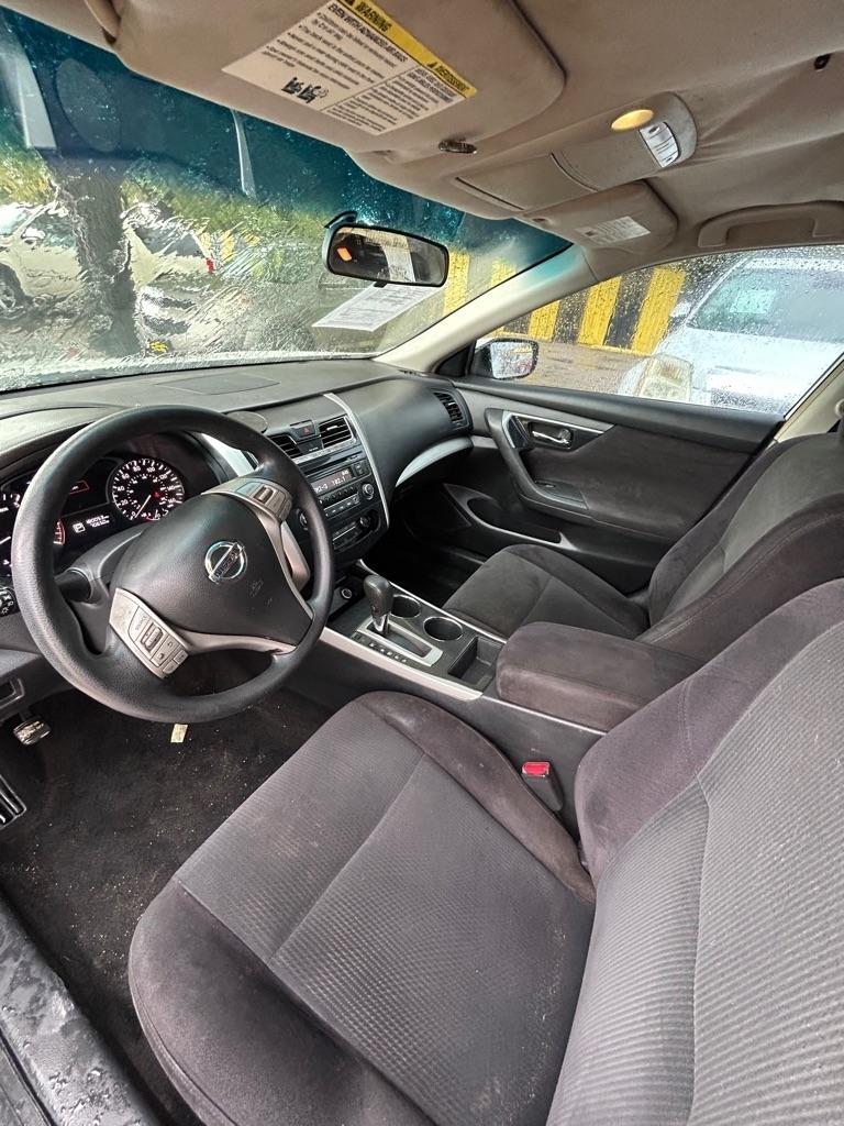 Nissan Altima  2013
