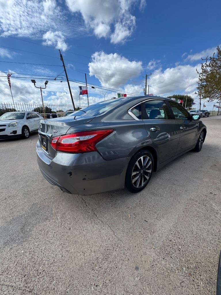 Nissan Altima  2017