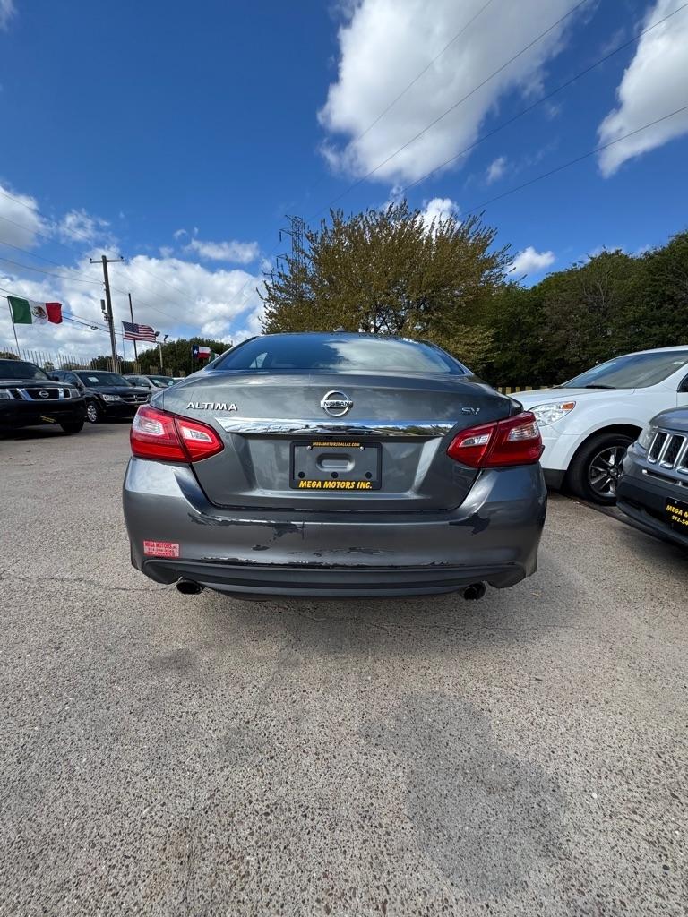 Nissan Altima  2017