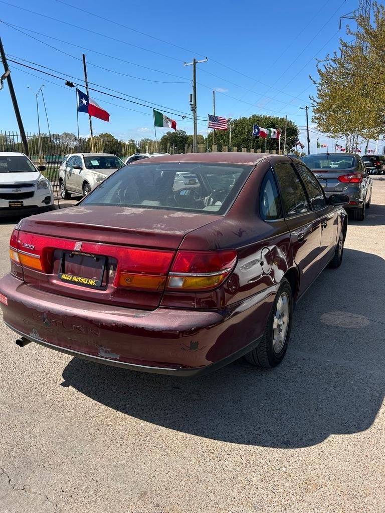 Saturn LS  2002