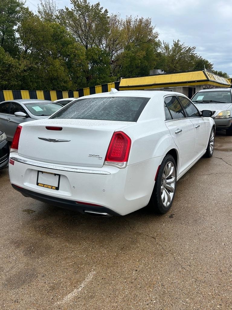 Chrysler 300  2015