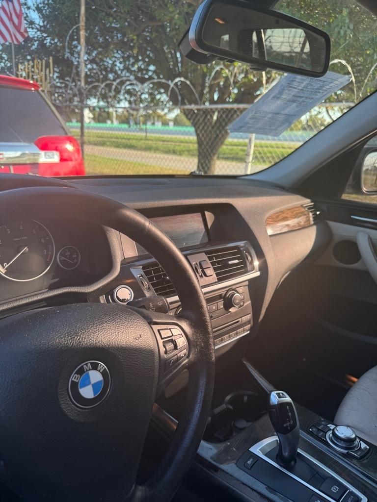 BMW X3  2012