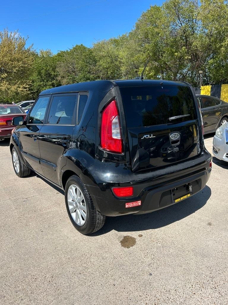 Kia Soul  2012