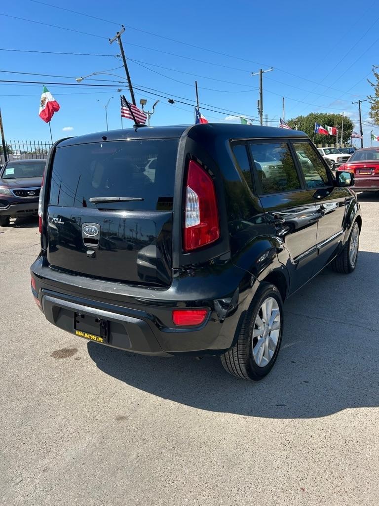 Kia Soul  2012