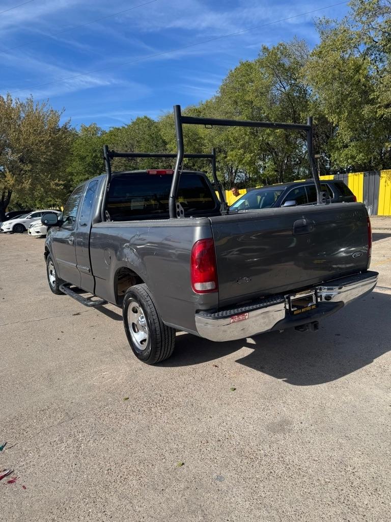 Ford F-150  2003