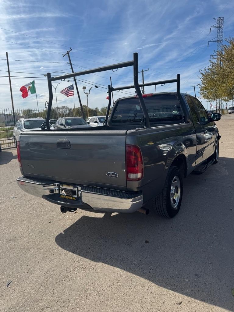 Ford F-150  2003